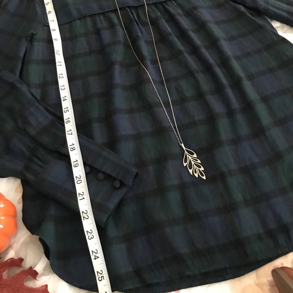 LOFT Blue Green Plaid Button Shoulder Top S - Picture 6 of 6